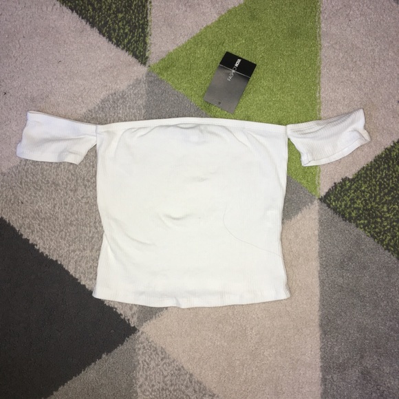 Different This Time Tops - Black and white - Picture 3 of 3